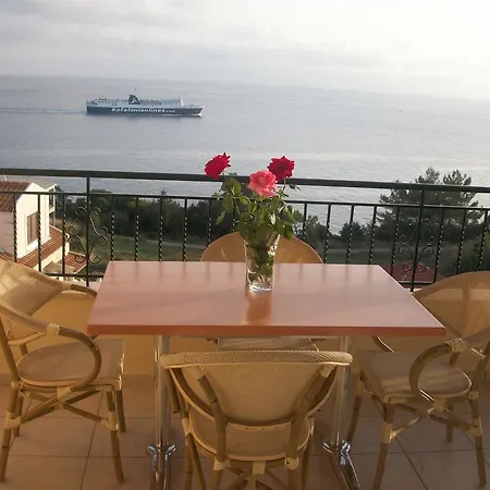 Dioni & Appart hôtel Poros (Kefalonia)