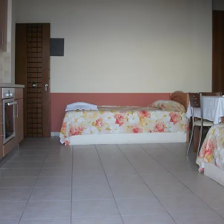 Dioni Studios&apartments