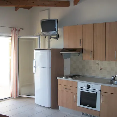 Aparthotel Dioni Studios&apartments