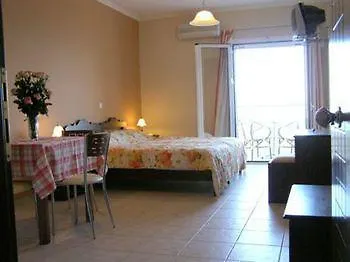 Dioni Studios&apartments Aparthotel