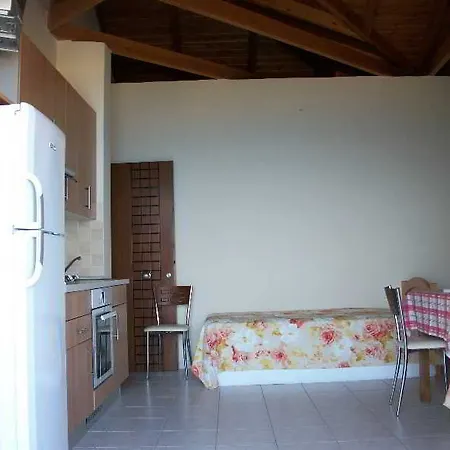 Dioni & 3* Poros (Kefalonia)